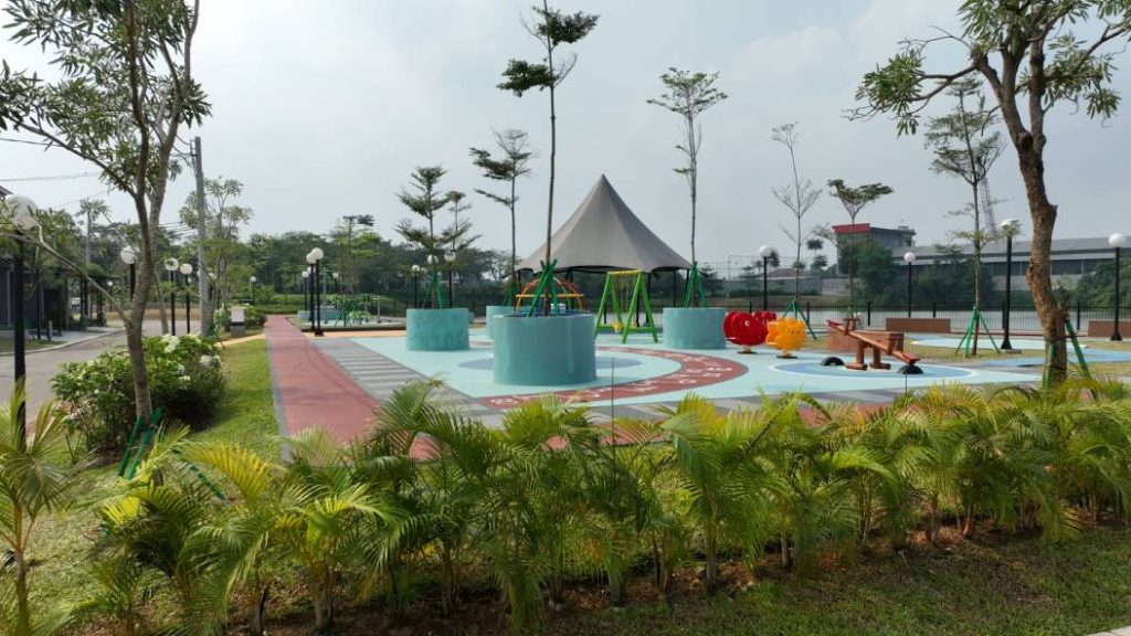 Taman di Perumahan Telaga Legok Kabupaten Tangerang